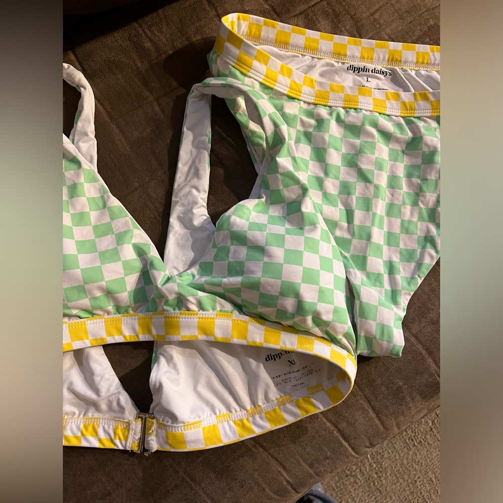 Dippin daisy bikini set